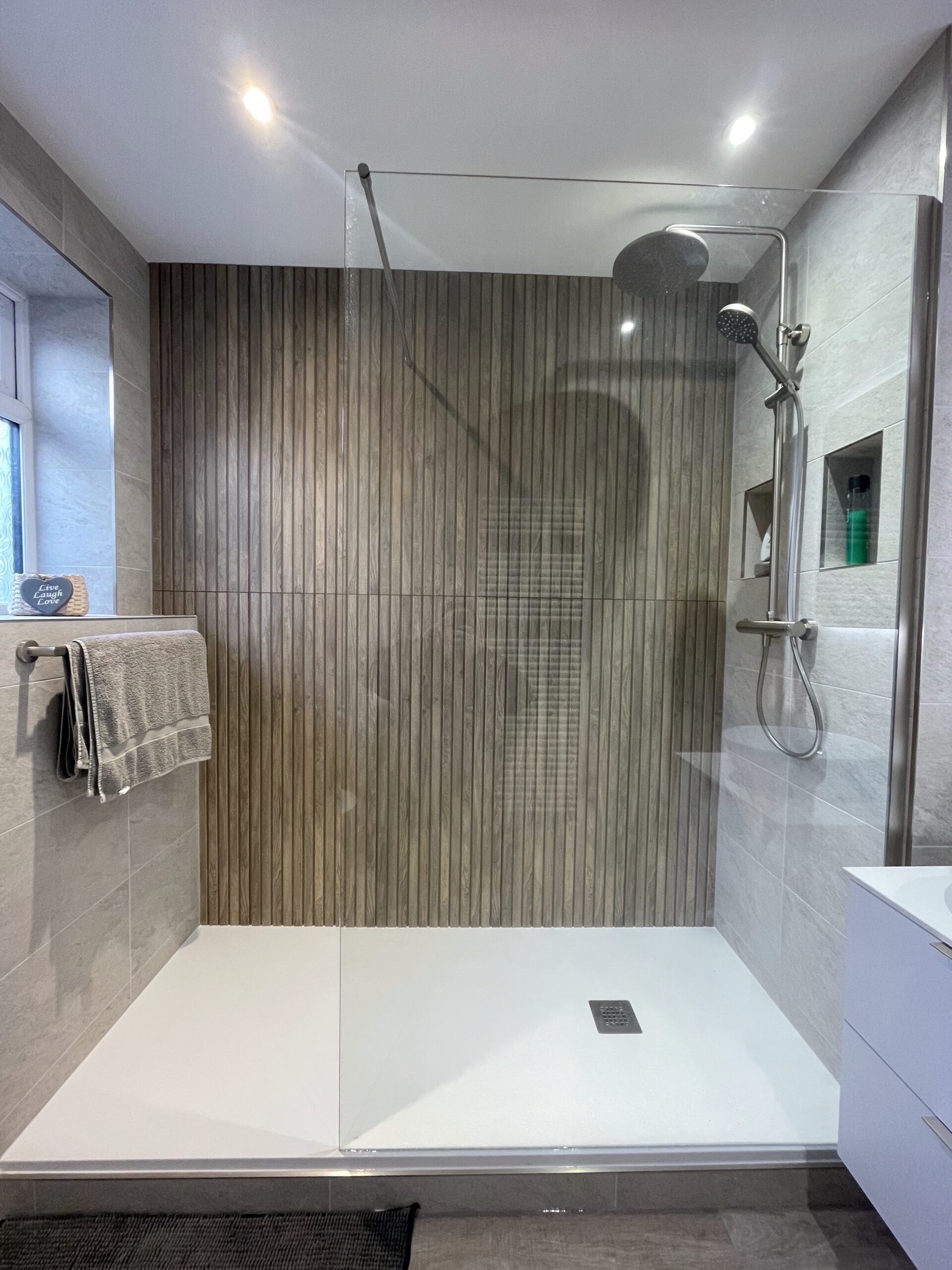 20251025_080541158_iOS