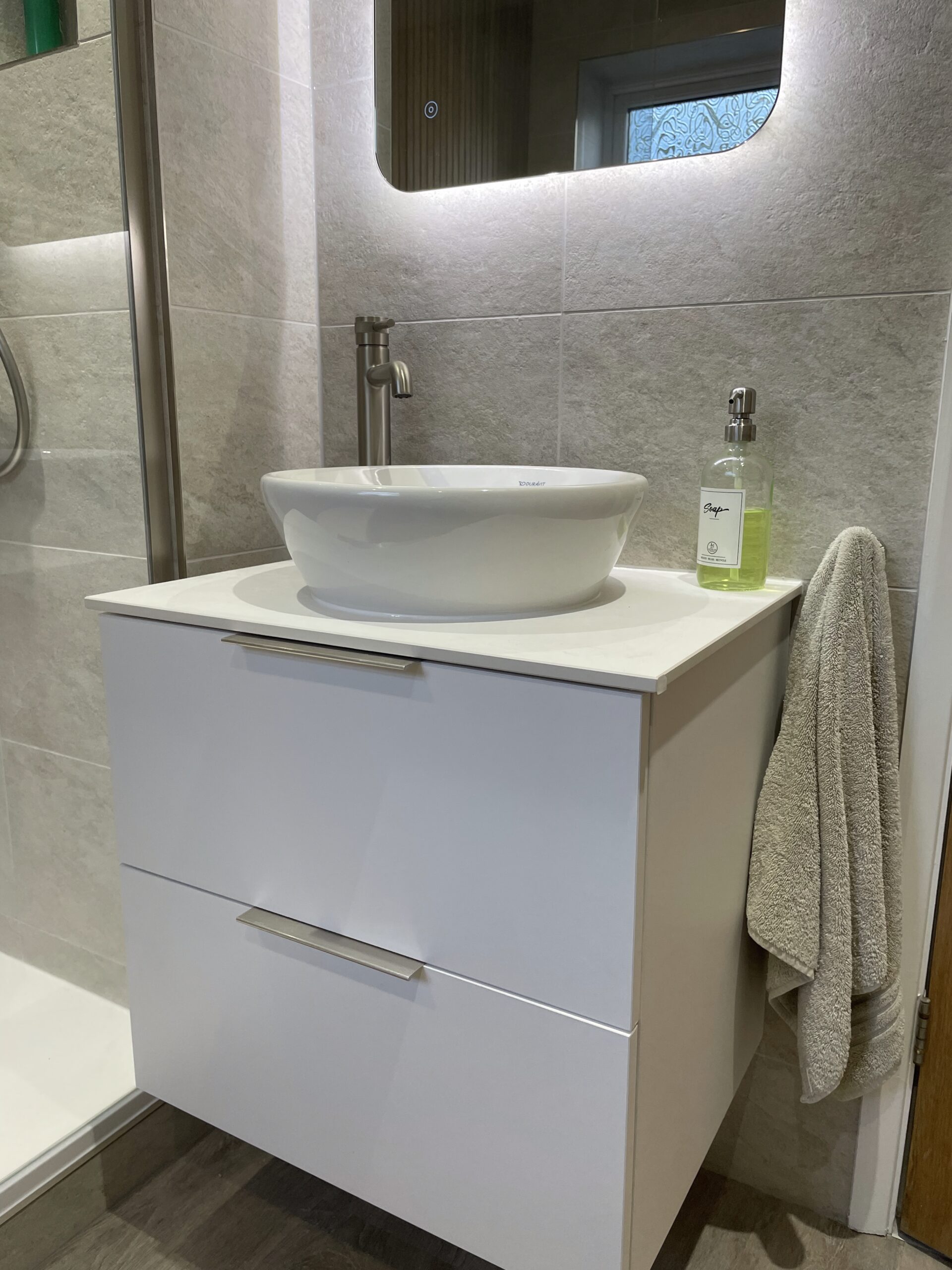 20251025_081100055_iOS