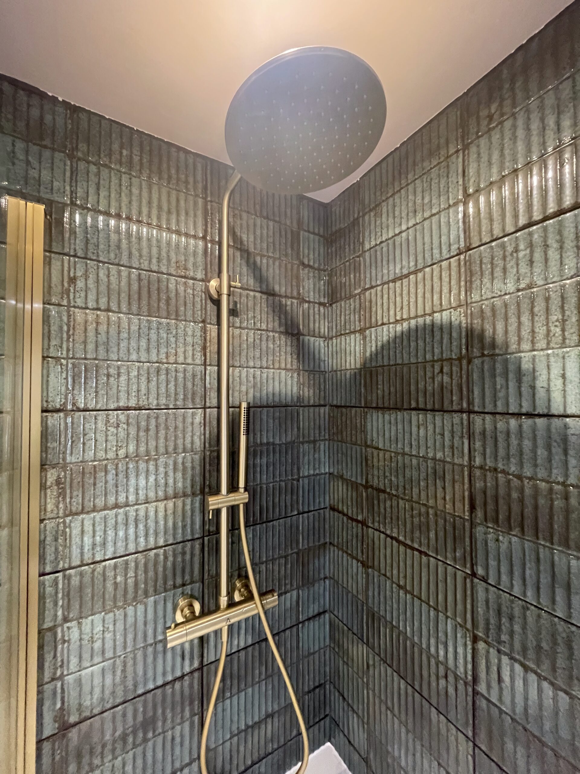 20251217_083843473_iOS